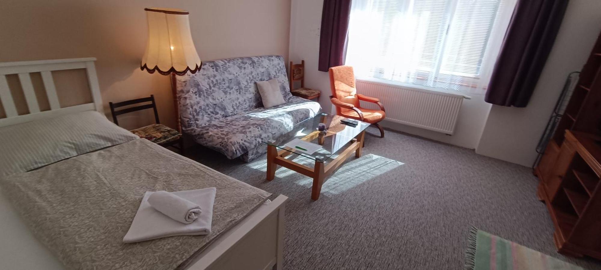 Apartman Horni Slavkov Hodinarstvi Εξωτερικό φωτογραφία